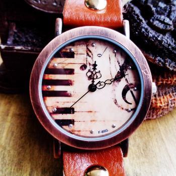 Vintage Brown Leather Piano Watch on Luulla